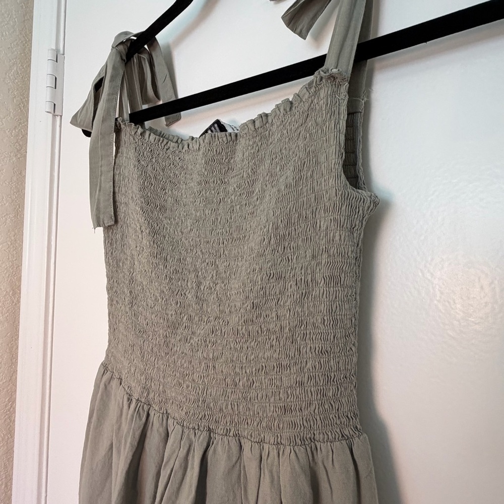 ZARA Sage Green Eyelet Maxi Dress Smocked Tie Shoulder Boho Cottagecore M - Picture 3 of 8
